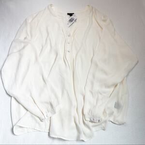 NWT Torrid cream long sleeve blouse